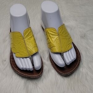 SAM EDELMAN Georgette Rare Yellow Patent Wing Shaped Roman Vibe Thong Sandals‎ 8
